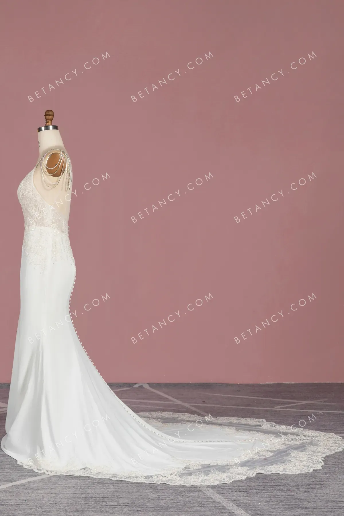 Chic Bead Cap Sleeve Crepe Satin Mermaid Wedding Dress