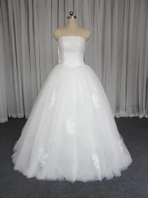 Elegant Off-The-Shoulder Tulle Lace Ball Gown Wedding Dresses  Bridal Gowns WD513