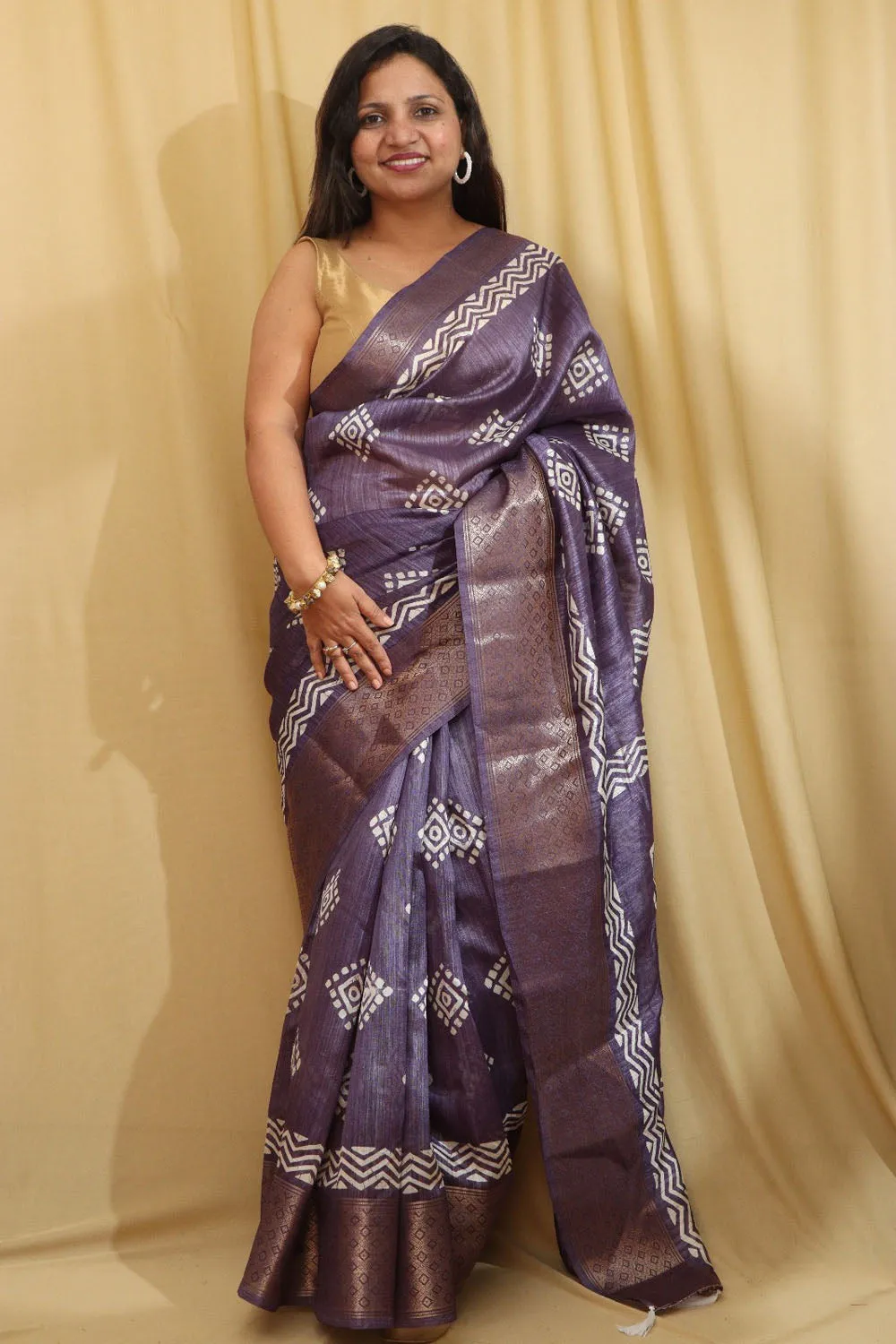 Exquisite Purple Block Printed Tussar Silk Saree