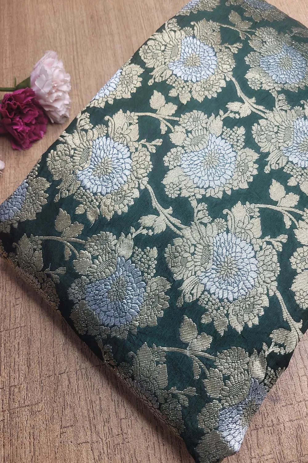 Green Banarasi Silk Sona Roopa Fabric: Luxurious and Elegant ( 1 Mtr )