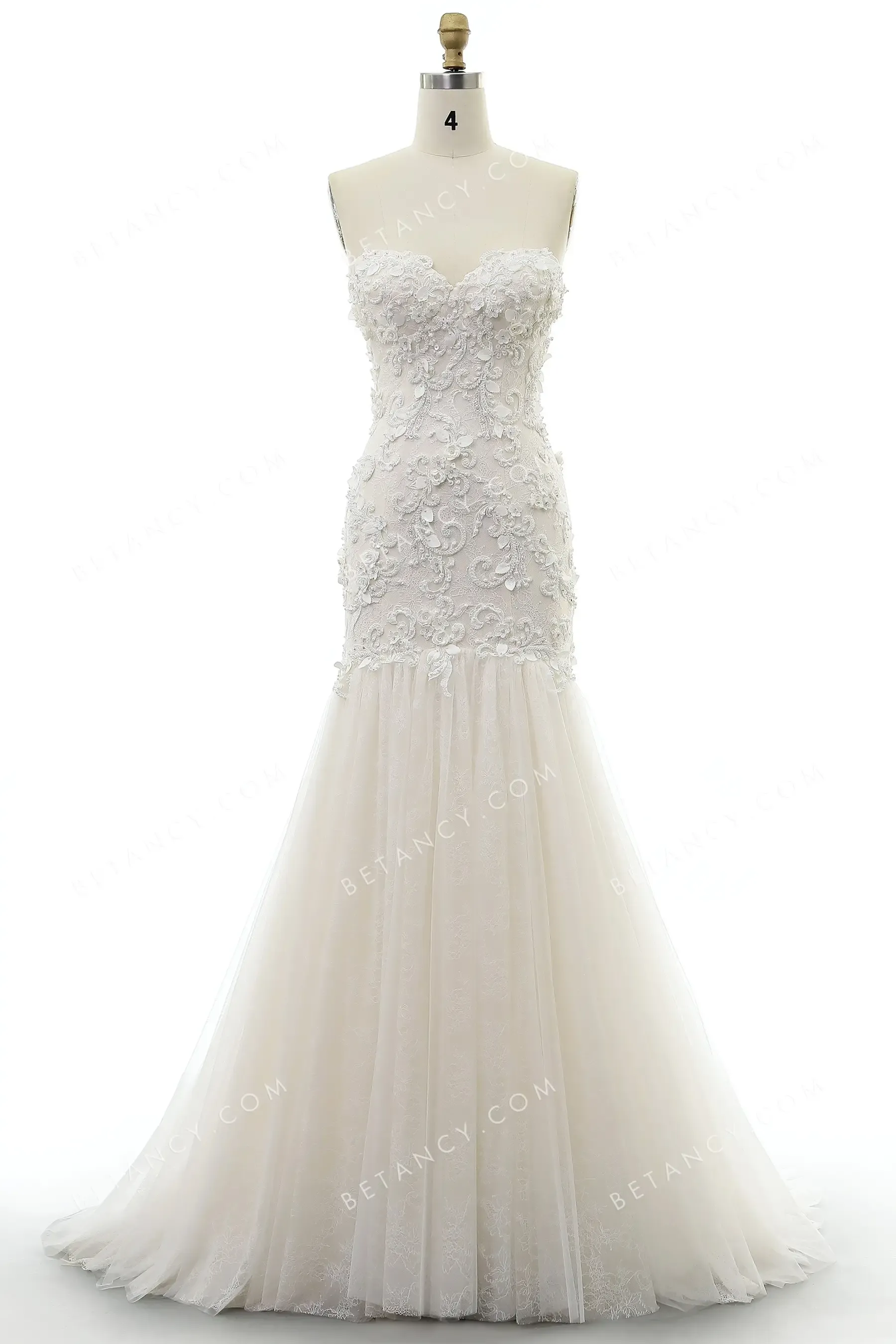 Pearl Beaded Lace Body-hugging Nude Tulle Wedding Dress