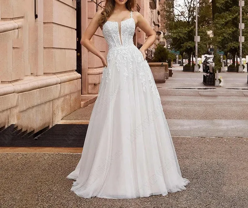 Romantic Flowy Lace Detailed Tulle A Line Wedding Gown All Sizes/Colors